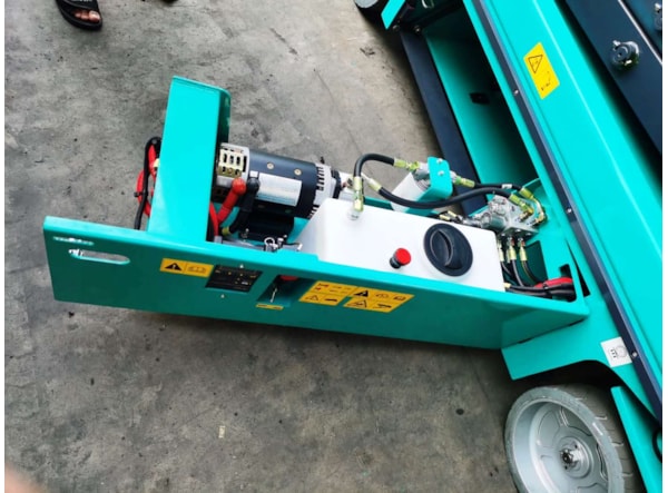 Nacela Foarfeca SUNWARD SWSL0807DC / 8m de vanzare